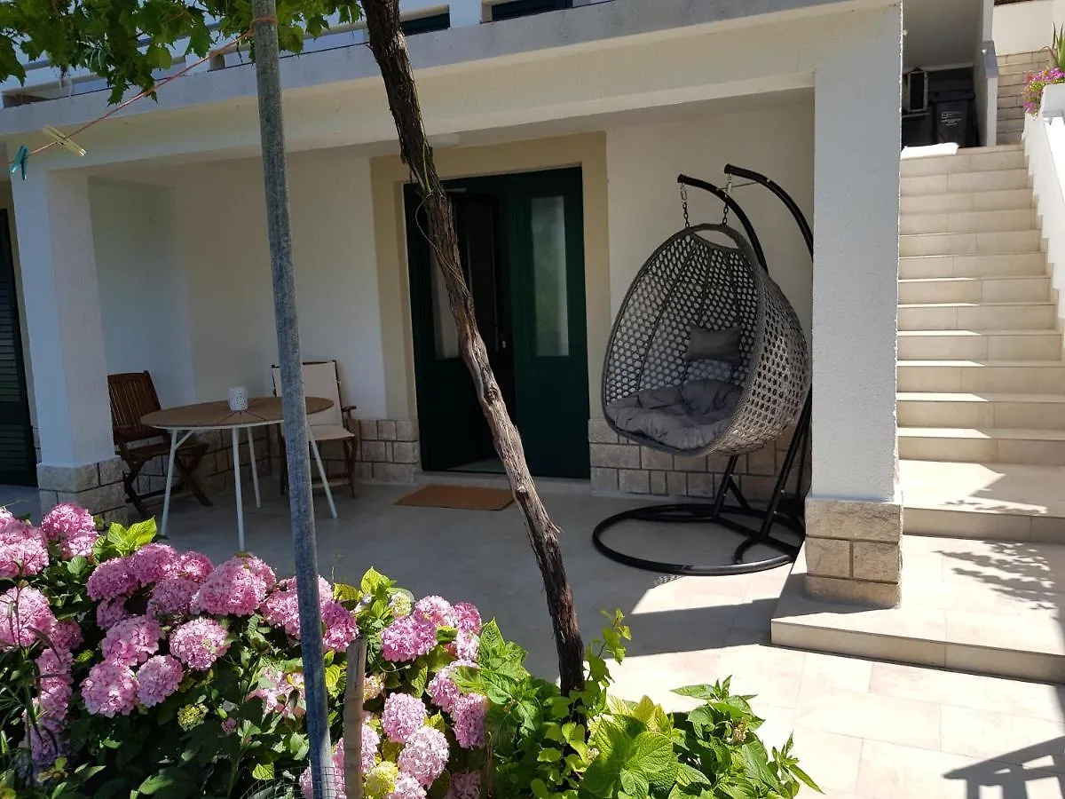 House Niva Apartment Supetarska Draga