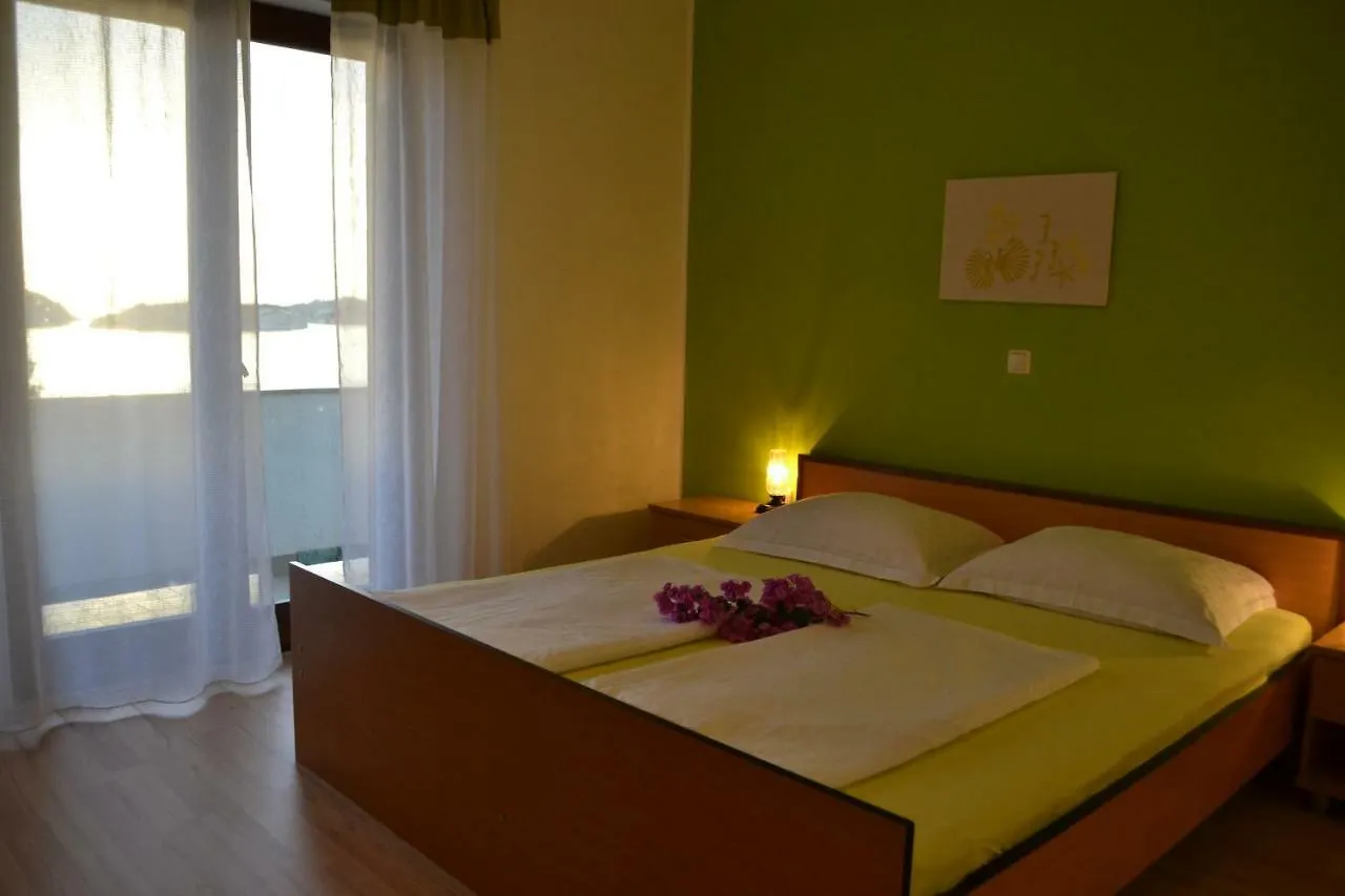 House Niva Apartment Supetarska Draga Croatia
